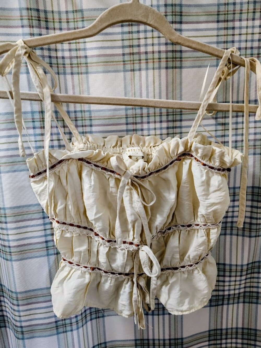 Thirty/Thirty LA Beige Boho Lace Ribbon Trim Ruffle Bow Tank Top Tie Smocked, Sm